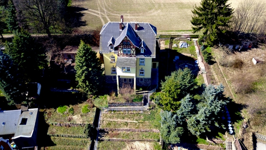 Luftaufnahme Villa
