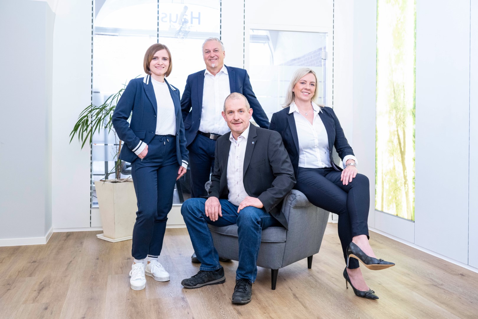 Immobilien Service GmbH Immobilien Service GmbH